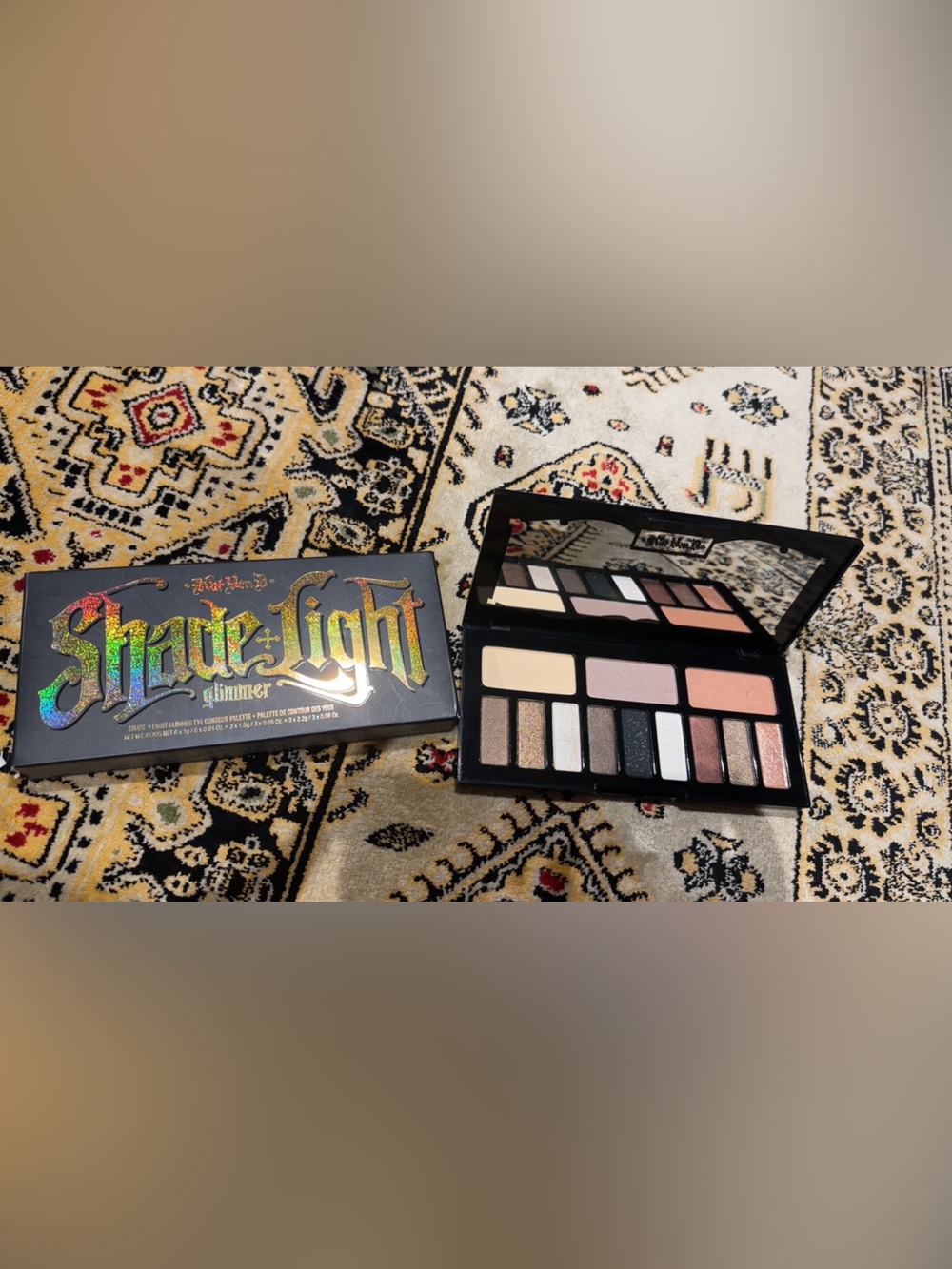 BRAND NEW Kat Von D Shade + Light Glimmer Eye Contour Palette (eyeshadow)